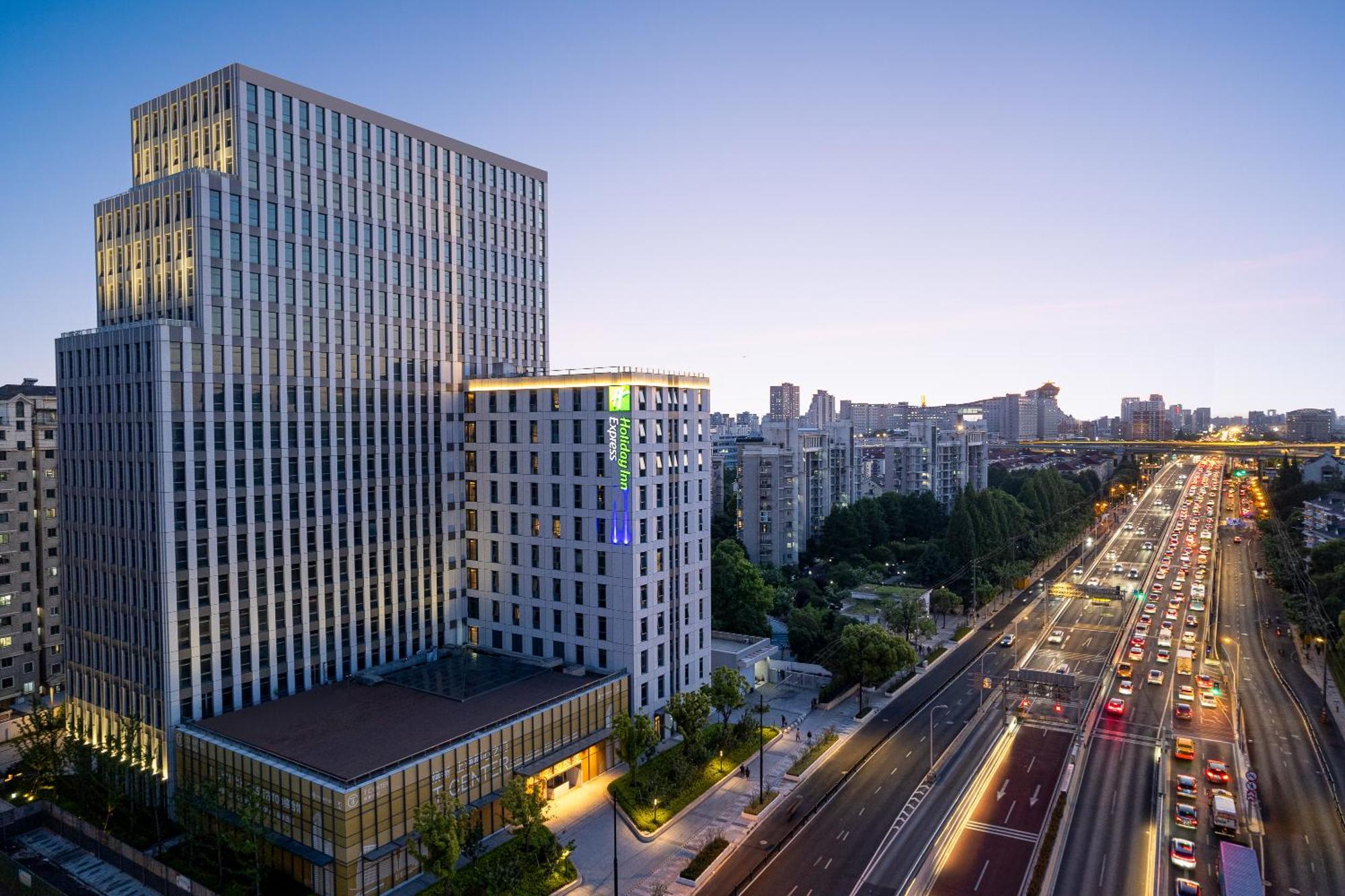 Holiday Inn Express Changfeng Park شانغهاي المظهر الخارجي الصورة