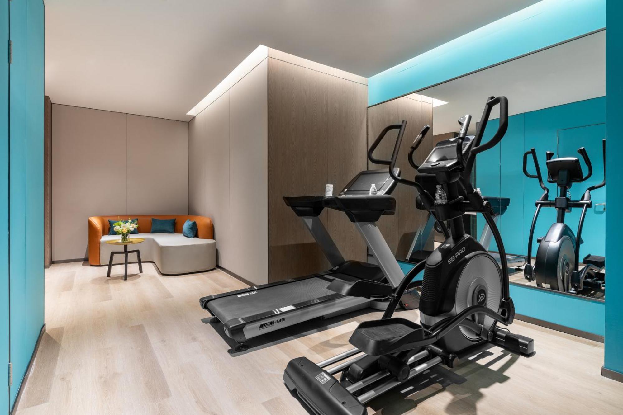Holiday Inn Express Changfeng Park شانغهاي المظهر الخارجي الصورة